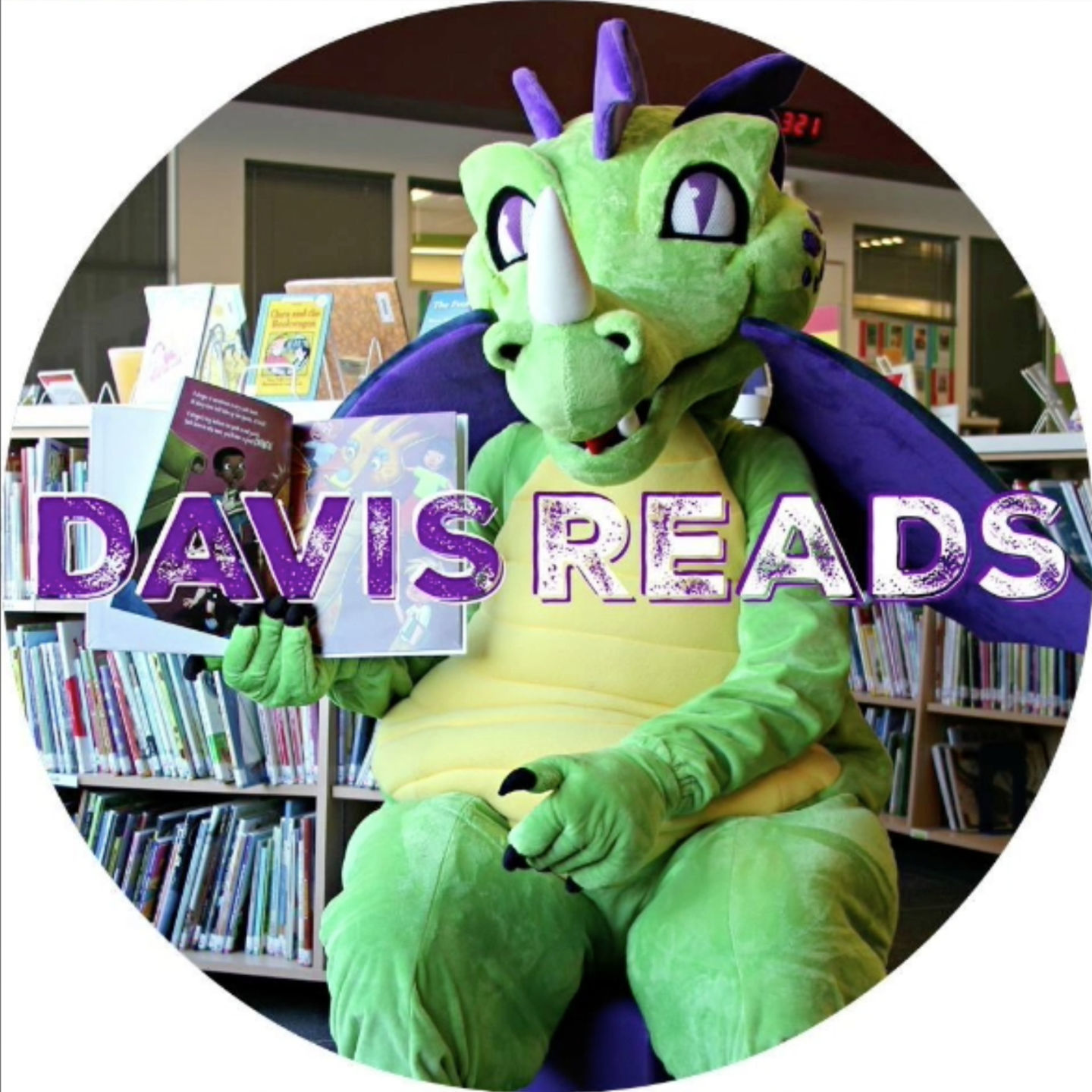 Davis School Dragon Reads